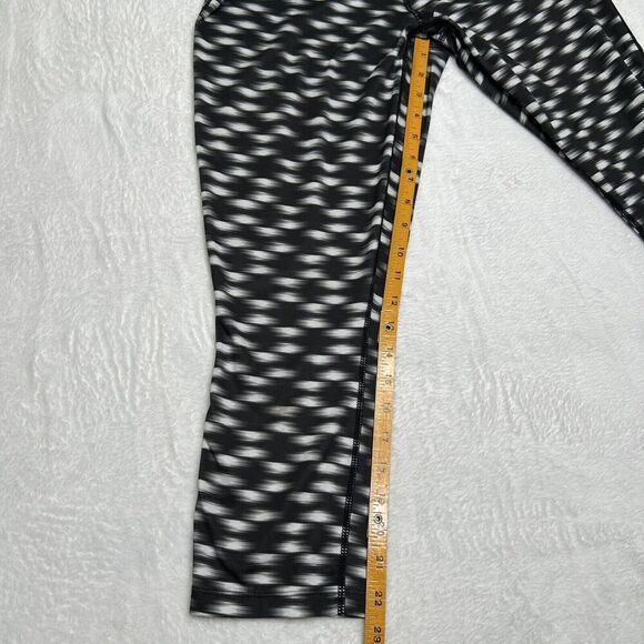 Nike Capri Pants Dri Fit Running Athletic Fitted - Picture 7 of 9